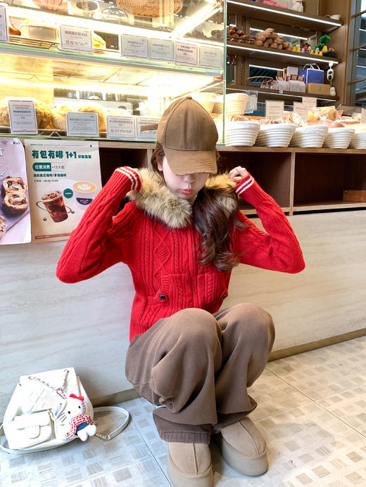 <曾小咸推荐>现货秒杀 ！微信超特价！韩系毛领连帽毛衣 日常279.99 立减120 秒杀159.99！！ 商品图11