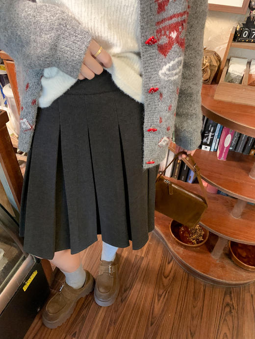 <曾小咸推荐>现货秒杀 ！微信超特价！韩系复古毛衣开衫 日常219.99 立减90 秒杀129.99！！ 商品图10