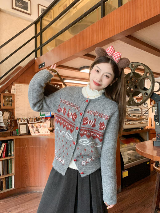 <曾小咸推荐>现货秒杀 ！微信超特价！韩系复古毛衣开衫 日常219.99 立减90 秒杀129.99！！ 商品图12