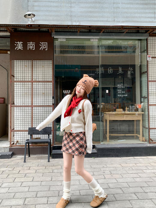 <曾小咸推荐>2.12现货秒杀 ！微信超特价！ 纯色围巾 日常79.99 立减50 秒杀29.99！！韩系短款毛衣开衫  秒杀109.99！！ 商品图7