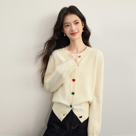 【12/17新品】熙世界多巴胺糖果色长袖毛衣开衫女秋冬季内搭通勤圆领打底针织衫 商品图4