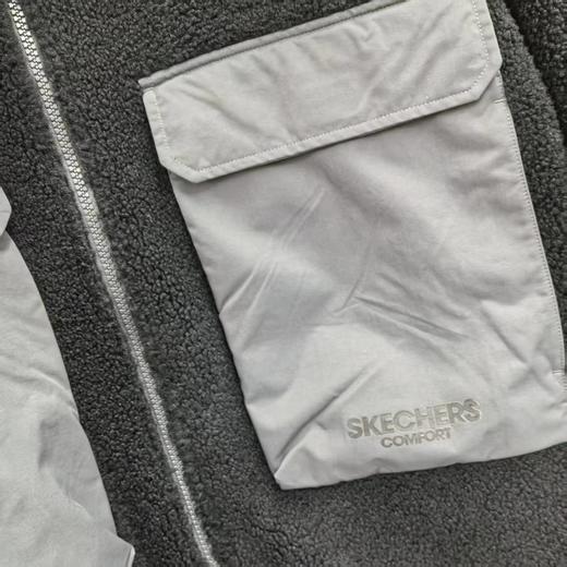 斯凯奇运动系列 329.9元 保暖抓绒立领外套 SY-599950 线上线下同时售卖 不保证有货 无原包装 介意勿拍 商品图2