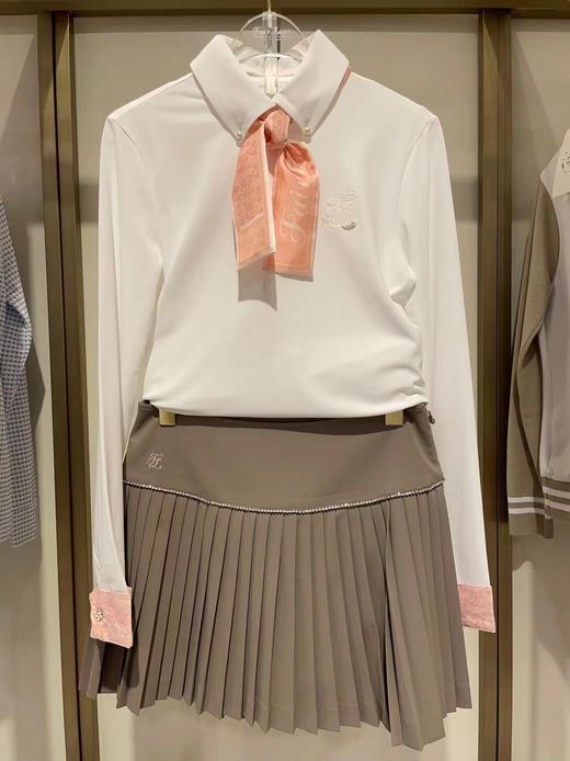 新款女士丝带珍珠长袖Polo衫来了！她家的经典丝带优雅长袖真的是yyds!⚠️这也太好看了吧，女孩纸都会喜欢的，气质元素在新款上又有了更新，珍珠徽章，金属花瓣小袖扣，印花丝带，撞色印花袖口 商品图0