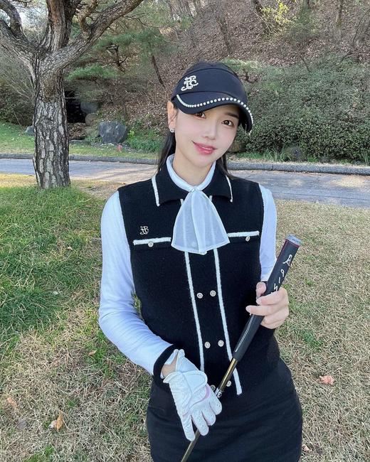 仙女家新款女士长袖蕾丝双层领长袖上衣来了！市场高品质❗️渠道订单，她家的万年经典！每个品牌都有一款绝绝子经典款！ 商品图3