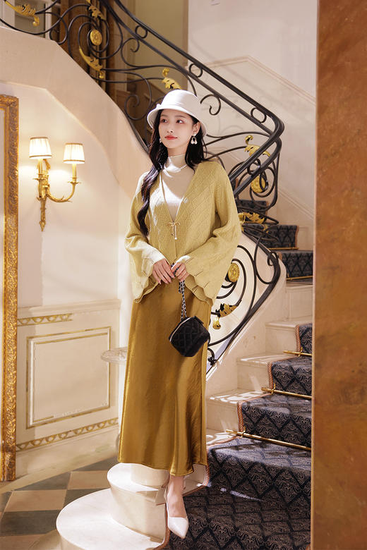 逸红颜明月优选 #波浪菱格新中式针织衫【酥禾】把金色阳光穿在身上，让波浪写下复古诗行~ 商品图7