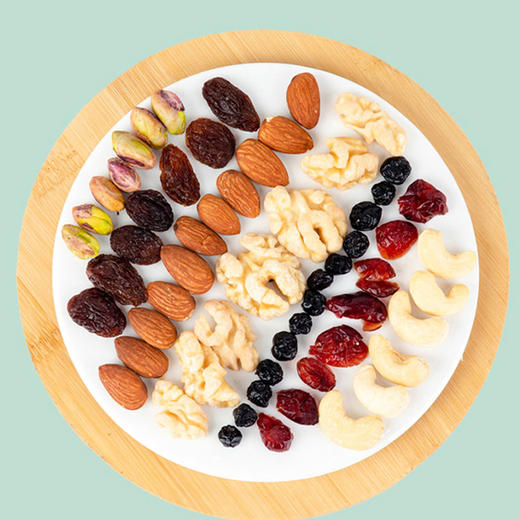 小呆鸟  每日坚果礼盒 750g/盒【25g*30袋】 商品图2