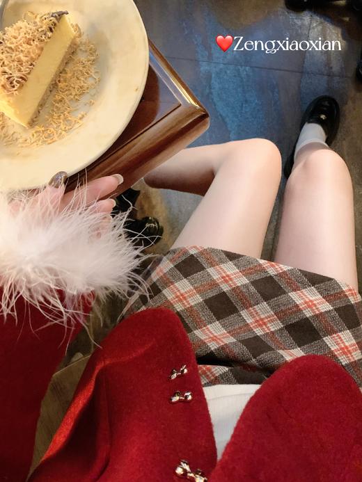 <曾小咸推荐>现货秒杀 ！微信超特价！韩系拼接毛毛袖打底衫 日常129.99 立减60 秒杀69.99！！深浅咖格半裙  秒杀59.99！！！ 商品图6