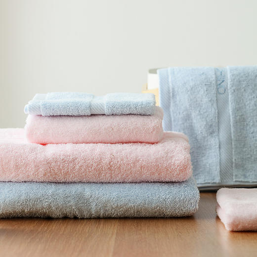 内野XS 素色绣字方巾 商品图3