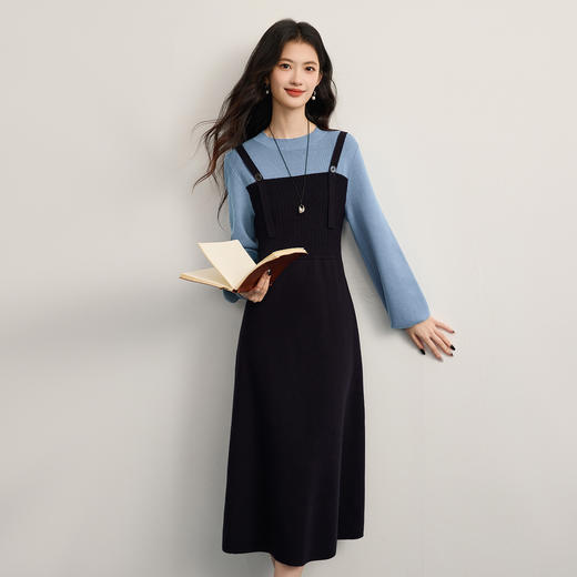 【12/17新品】熙世界配大衣的假两件针织连衣裙女2025秋冬新款打底内搭毛衣裙子 商品图3