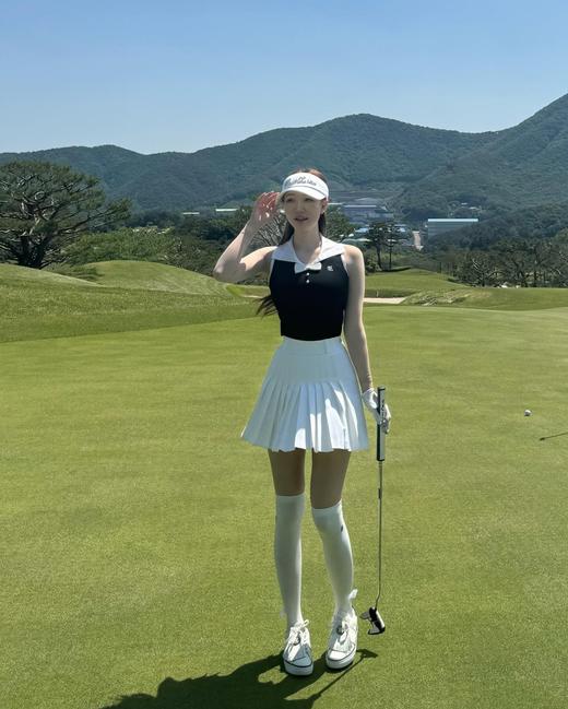 仙女家新款女士蝴蝶结🎀针织无袖小衫来啦！本季大爆款！这款是真好看！这个品牌重回巅峰状态的代表款式！极具自己的甜美淑女特色！ 商品图1