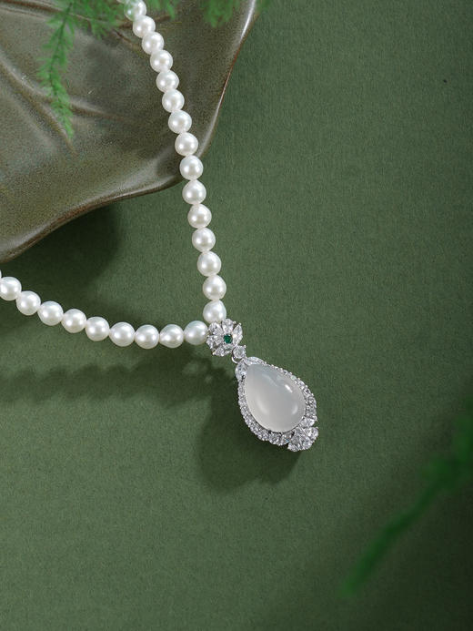 子佩集【涟光素影】珍珠项链【XXXL004】4mm珠白玉髓水滴2512 商品图2