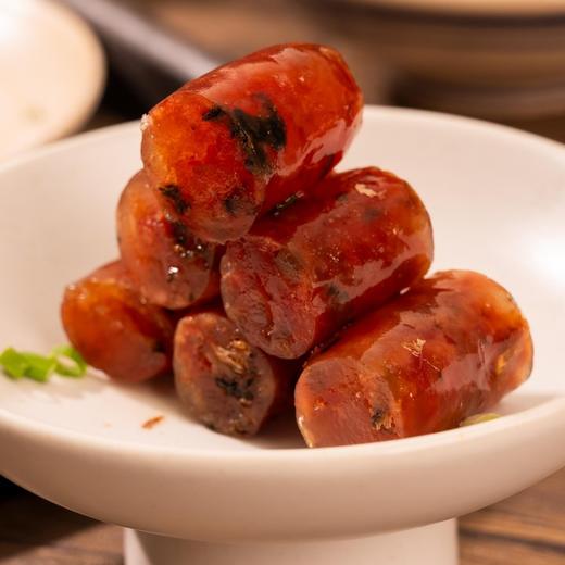 今余年 梅干菜腊肠，新鲜猪肉与绍兴梅干菜结合，肉香醇厚，菜香回甘，黄金肥瘦比，口感弹润有嚼劲 商品图5