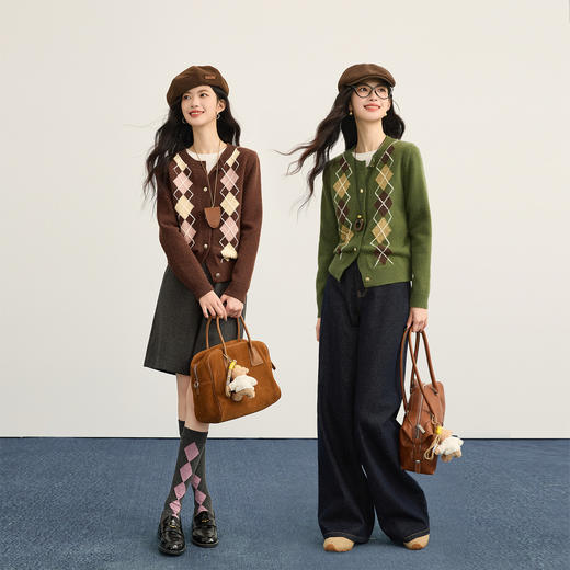 【年货节】熙世界知识分子学院风圆领复古菱格针织毛衣开衫女2025年新款秋冬 商品图2