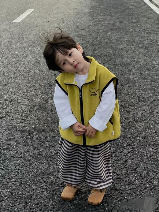 【秒杀】喜林贝尔【儿童双面绒笑脸马甲】完美叠穿的扛把子，内搭秋衣，活动方便不臃肿 商品图4