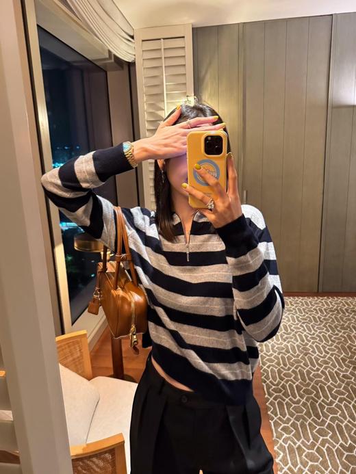 一店z 【1oo%山羊绒】一如既往的miu！把条纹进行到底哈哈！！ 条纹翻领半拉链针织衫 商品图10