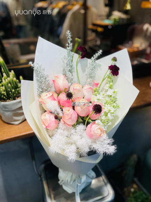 【永恒守护】玫瑰混搭花束 商品图0