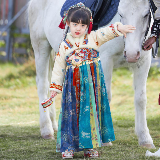 『舒栗·冬季新款』D162-马宝儿披袄 商品图1