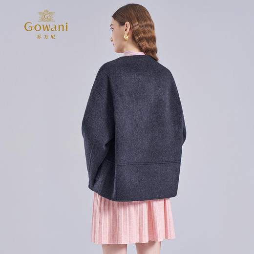 乔万尼2025冬新品软糯真丝驼绒双面呢羊毛短款无领高级感毛呢大衣ED4B745 商品图4