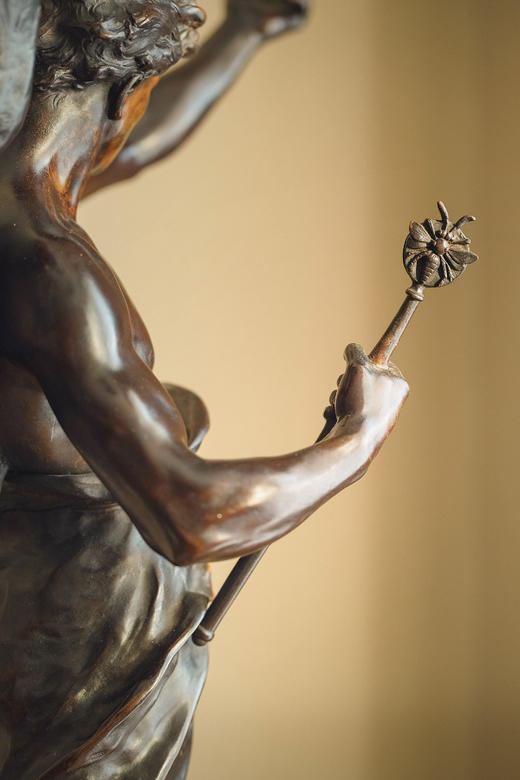 【已售】独角鹿西洋古董1890年代法国雕塑家Emile Louis Picault创作Susse Freres工坊签名出品人物主题青铜雕塑《劳作之神》 商品图8