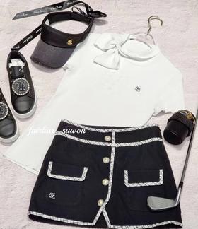 fairlair珍珠蝴蝶结针织短袖上衣来了！本季爆款中的爆款，超级显高级的款式，非常有他们家的设计风格，蝴蝶结上搭配幻彩小珍珠，简直不要太温柔！