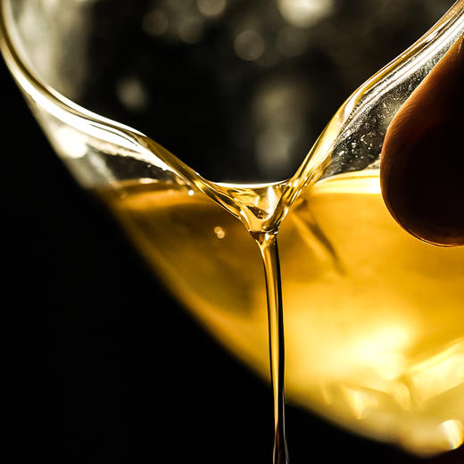 【號票】2018年铜箐河高杆茶界天花板发烧友茶友高端圈的传说顶级藏品，357克/饼*5 商品图5