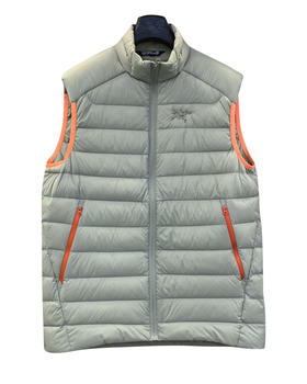 中性款刺绣薄款立领羽绒马甲背心lv003