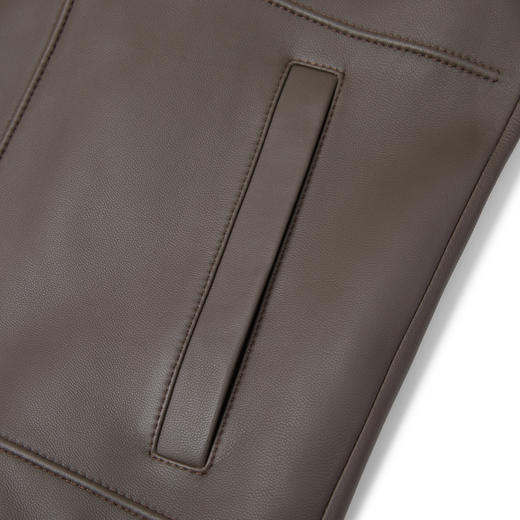 【门店同款】圣得西2025年冬季男士绵羊皮革舒适保暖皮衣
 商品图9