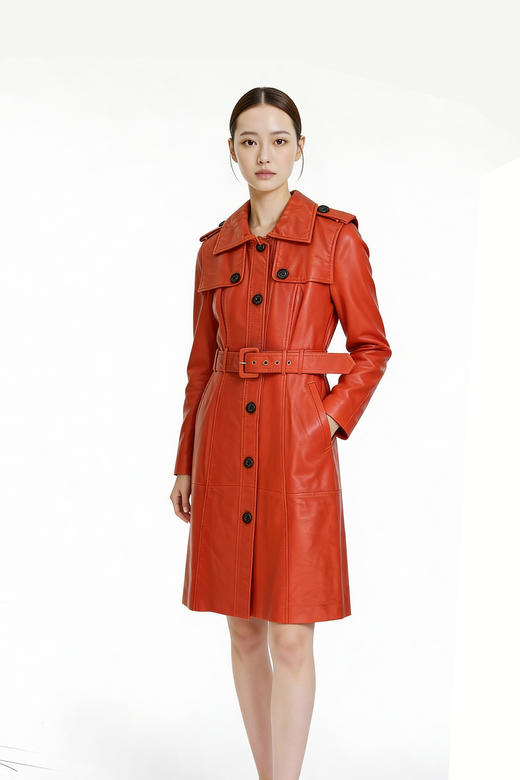 【伯妮斯茵】显瘦气质红色长款修身皮衣--《花园中的母子》6P6632 商品图0