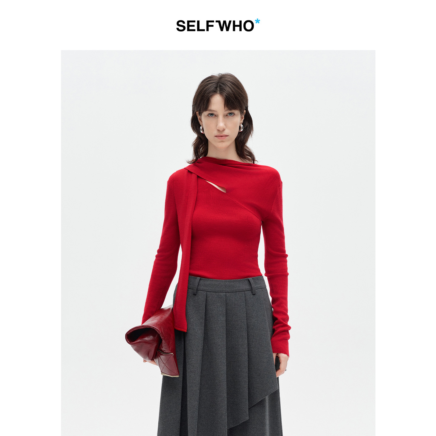 SELFWHO羊毛混纺围巾领打底衫女2026春季新款收腰保暖针织衫