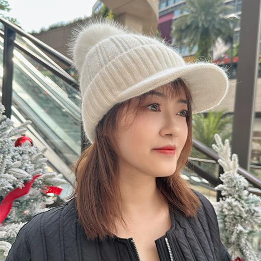 壁虎瑜伽【2512PJ471】秋冬毛球 鸭舌针织帽（5天发货） 商品图2