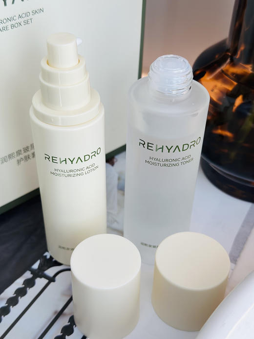润熙泉玻尿酸青颜水乳护肤套盒 商品图8