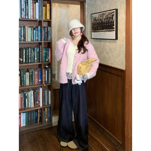 <曾小咸推荐>现货秒杀 ！微信超特价！韩系麻花v领毛衣 日常229.99 立减100 秒杀129.99！！ 商品图3