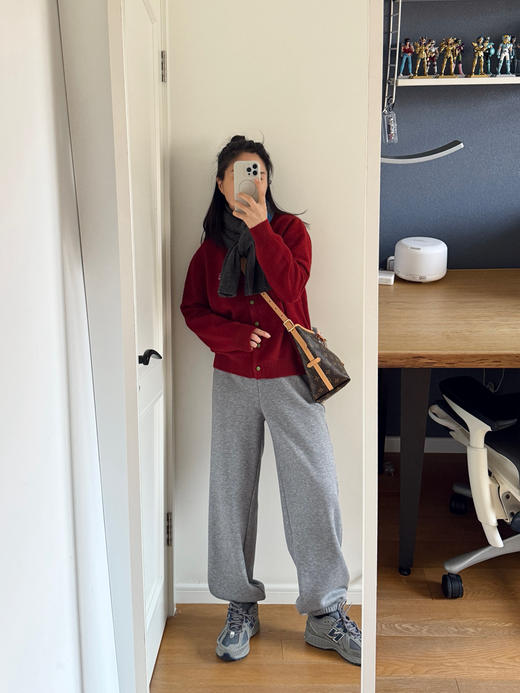 25冬--新年笑脸刺绣彩扣毛衣针织开衫【包邮+三天无理由退换】 商品图7