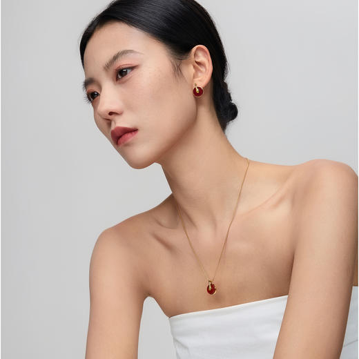 盐岛 平安系列 平安如意耳钉 商品图3