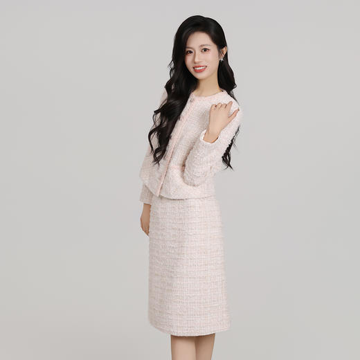 IWY/主持人同款小香风粗花呢粉色西装套裙女秋冬气质名媛通勤职业装两件套CS2500 商品图3