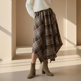 Famecoco范可儿学院风不规则设计格纹半身裙宽松百搭FAD8HA107