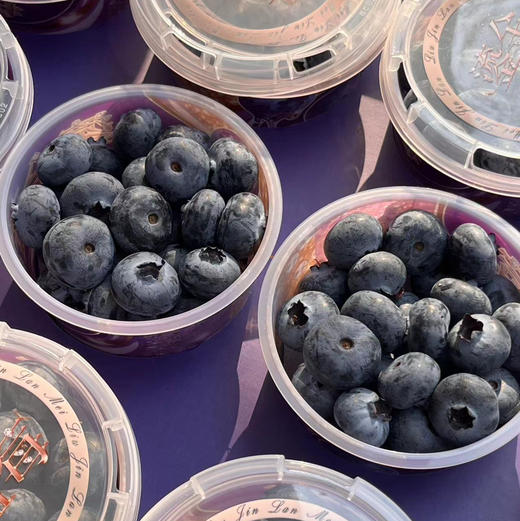 【云南花香幸运杯有机云南蓝莓】品种优瑞卡，敲好吃的蓝莓，水果届中的护眼神器，蓝莓届中的佼佼者，果粉好，口感脆甜，满满的花青素。 商品图6