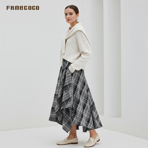 Famecoco范可儿学院风不规则设计格纹半身裙宽松百搭FAD8HA107 商品图4