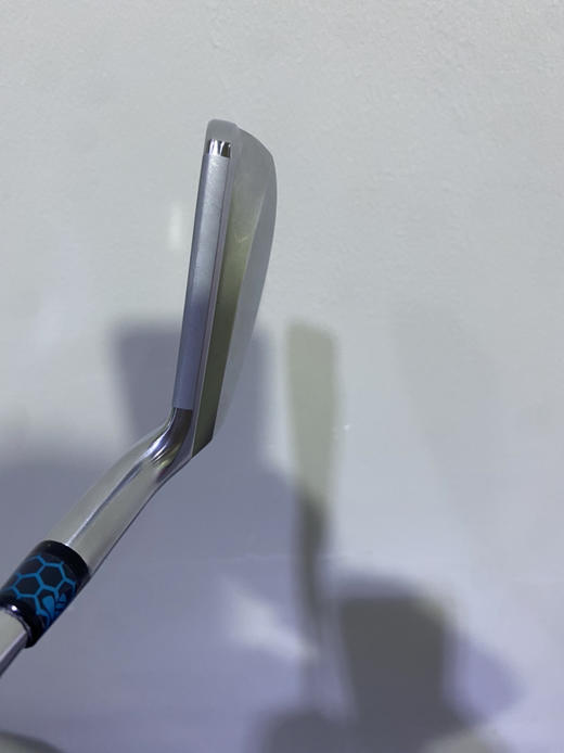 几乎全新走地鸭四号中空开球铁只要580元 商品图3