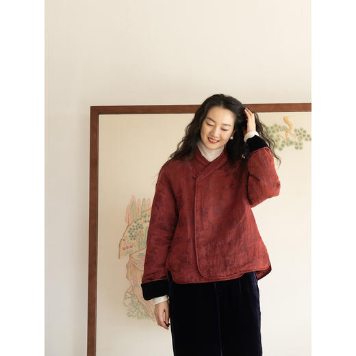 牧衣游原创 提花丝棉95高蓬松净味红嘴雁绒羽绒服红色中式 云漫 商品图1