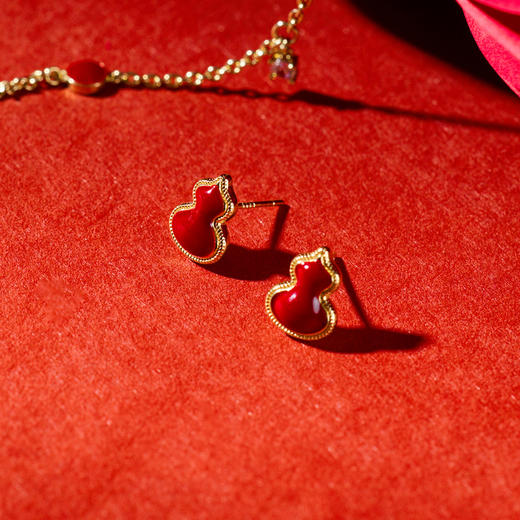 【“红”运相伴  耀启新年】三彩2026新款酒红滴釉耳钉S925银针 商品图2