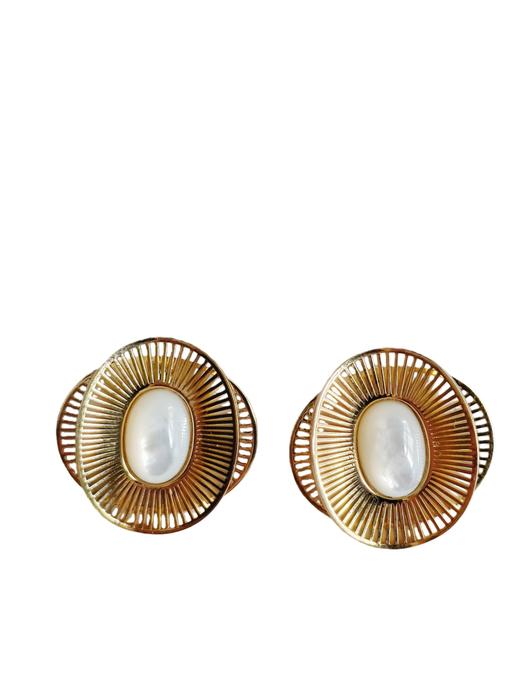 SOL DE VERANO 龙达白贝母耳钉 商品图0