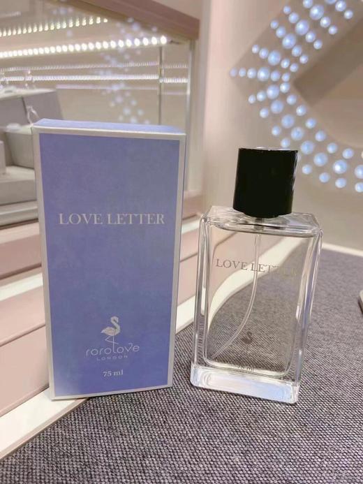 【情书Love letter香水SS529】这是一支以木质香作基调带有书卷气的中性香水  如果说闻香识人 那它给人的感觉会似超凡脱俗的清冷少女-PWJCY 商品图2