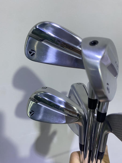 几乎全新泰勒梅790五代铁杆组特价只要1880元 商品图1