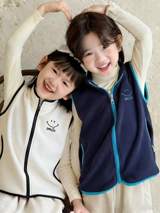 【秒杀】喜林贝尔【儿童双面绒笑脸马甲】完美叠穿的扛把子，内搭秋衣，活动方便不臃肿 商品图0