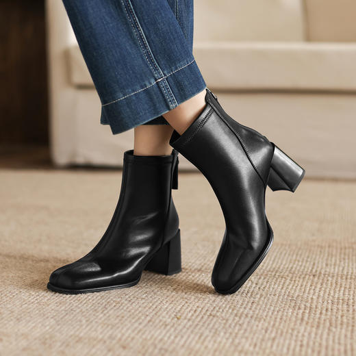 阿么手工女鞋冬季加绒法式高跟短靴女保暖白色真皮方头瘦瘦靴7CM 商品图2