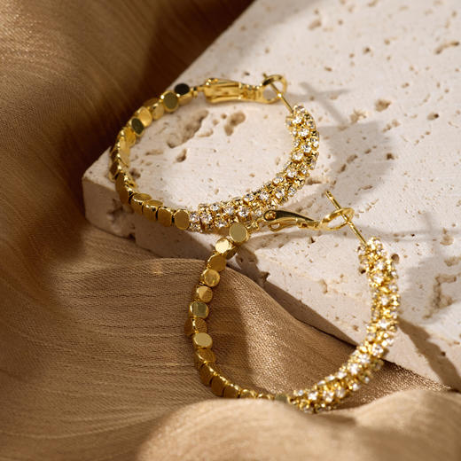 三彩2026新款碎金大圈耳环耳饰设计感水钻派对约会通勤华丽轻奢 商品图2