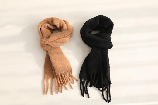 官网1800！蔻家男女秋冬羊驼毛绵羊毛混纺围巾 加厚加大氛围感软糯保暖披肩围脖 商品图9