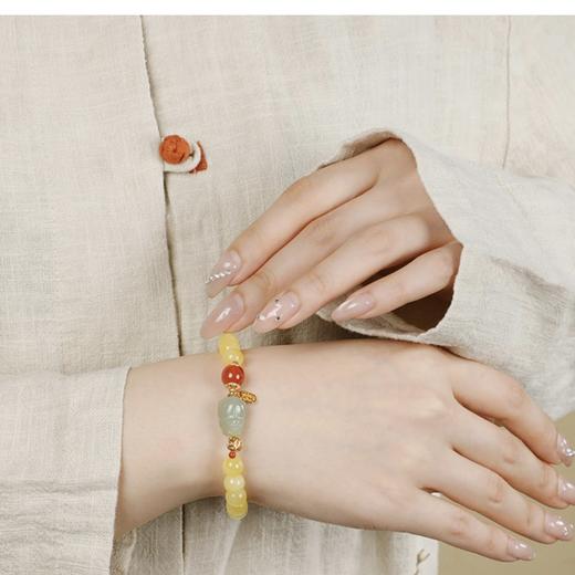 吉祥福禄·灵气貔貅晴水和田玉蜜蜡朱砂福运手串 商品图4