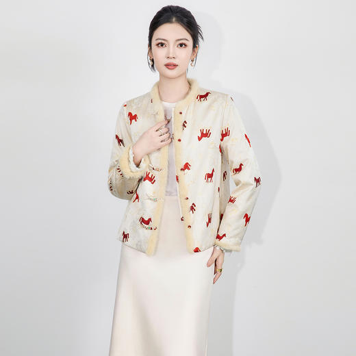 「高货wl」全新升级【铂金会员441/天猫599/差价158】(02410)洛诗琳新中式双面穿提花缎外套2025冬季毛绒滚边夹棉外套 商品图0